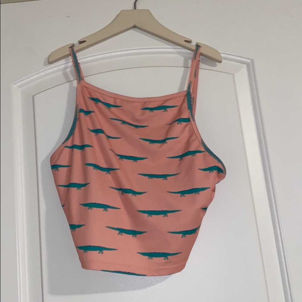 Kortni Jeane top